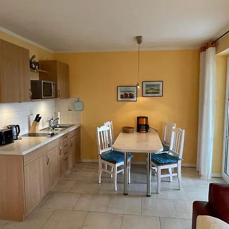 Apartment Fewos Ostseesonne Ostseesonne Links Karlshagen